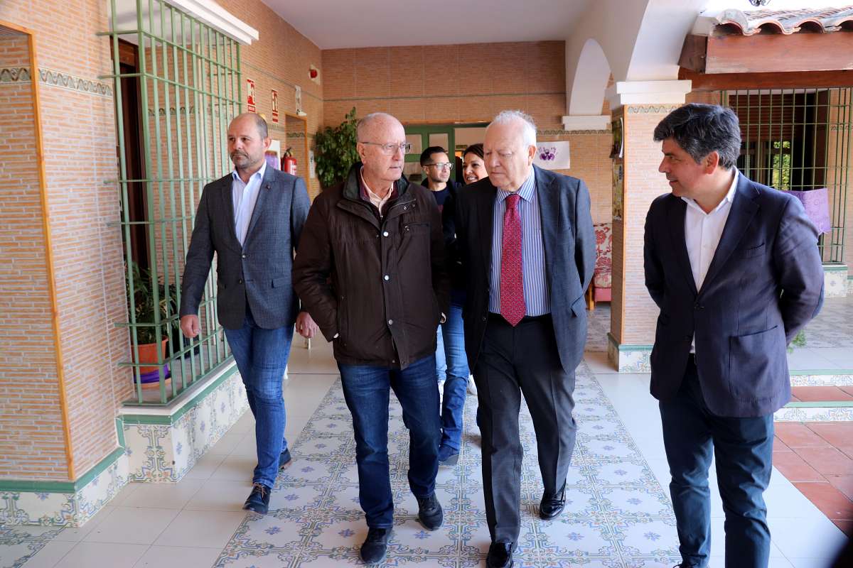 Miguel Angel Moratinos de visita en La Muela